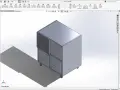 Program do projektowania mebli: wizualizacja szafki z półkami i ozdobnym frontem, stworzona w SolidWorks.