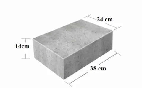 Szary bloczek betonowy z wymiarami 38x24x14 cm.