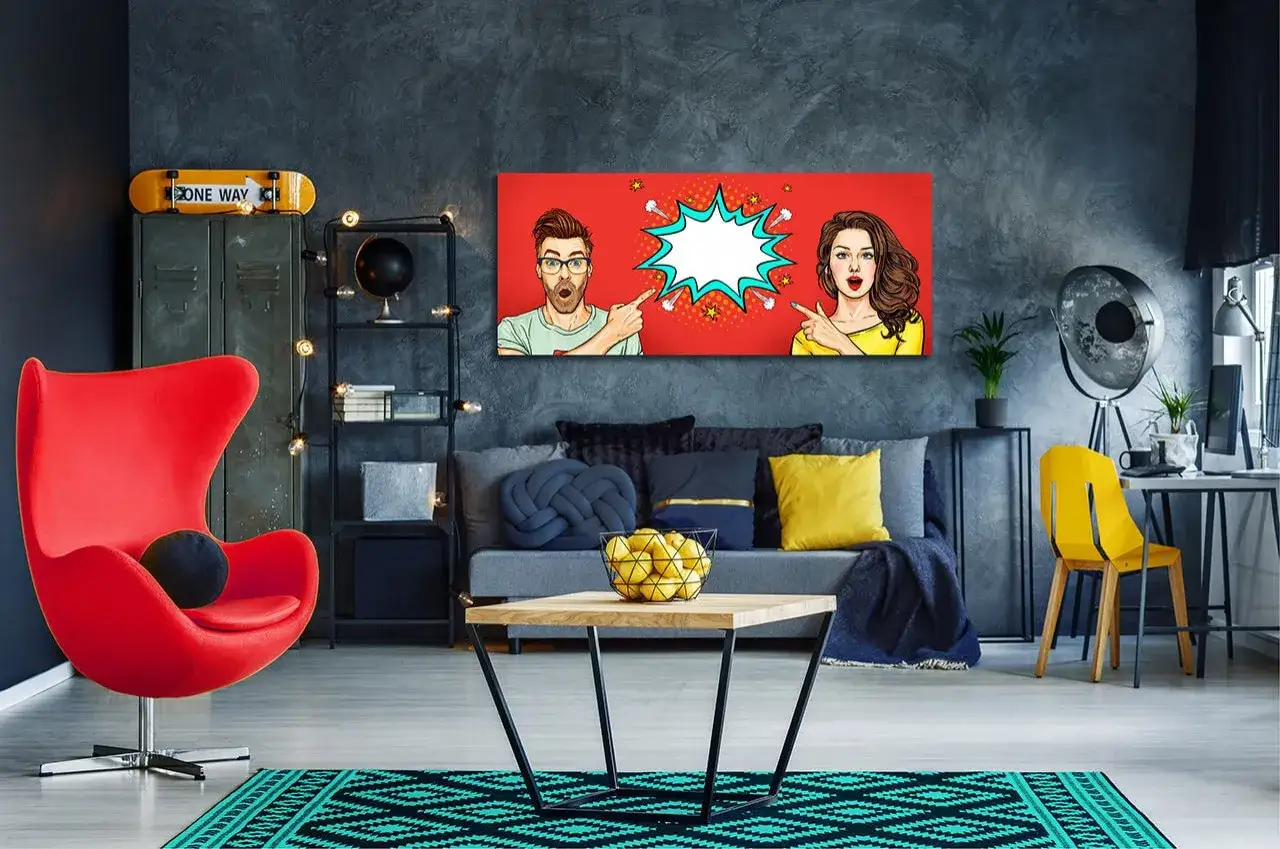 Obraz w stylu pop art z zaskoczonymi mężczyzną i kobietą wskazującymi na pusty dymek.